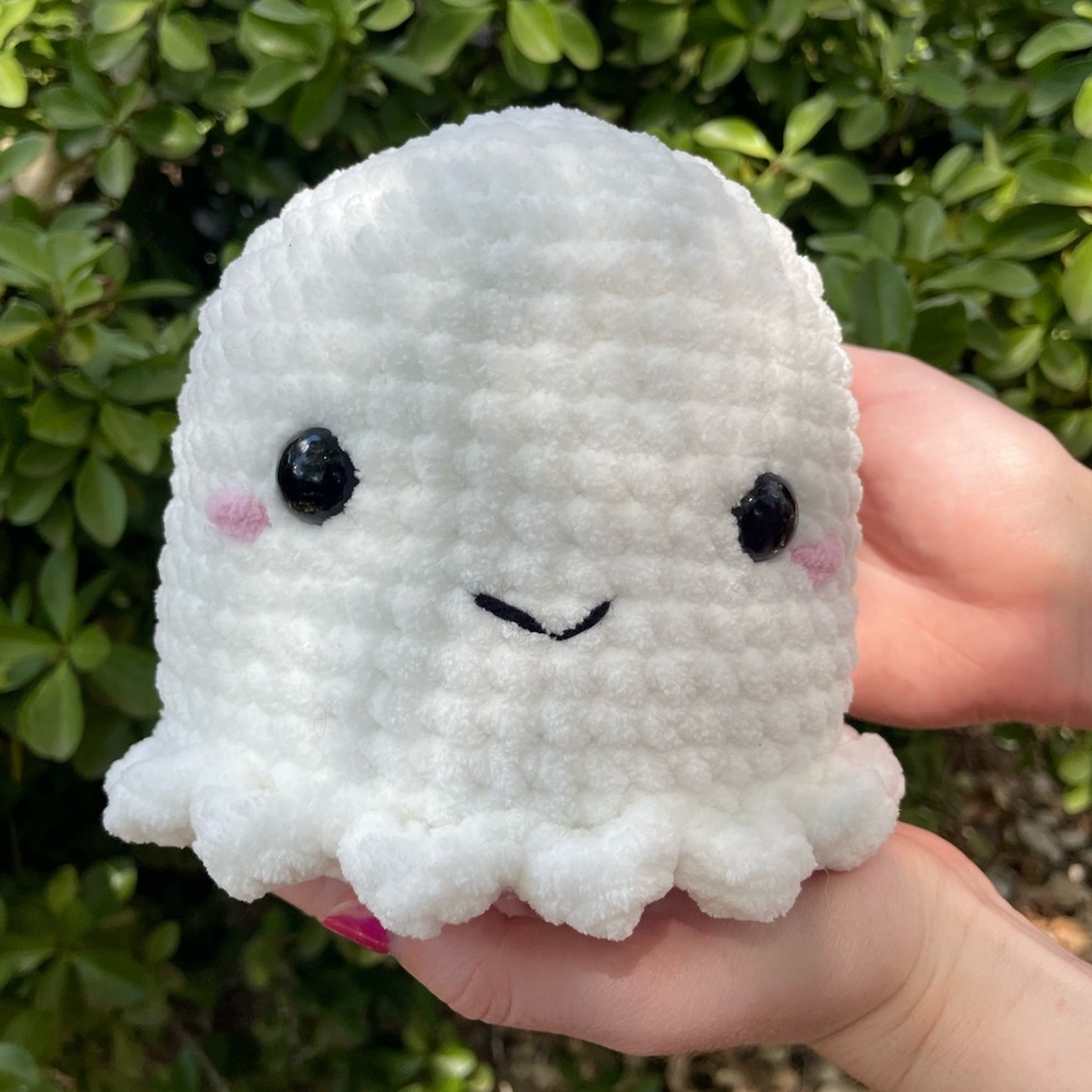 Cams Crochet Closet Ghost Plush